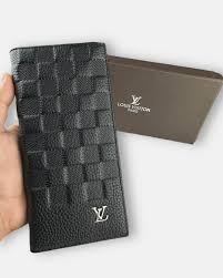 LV Branded Wallet Available in Stock ♥️